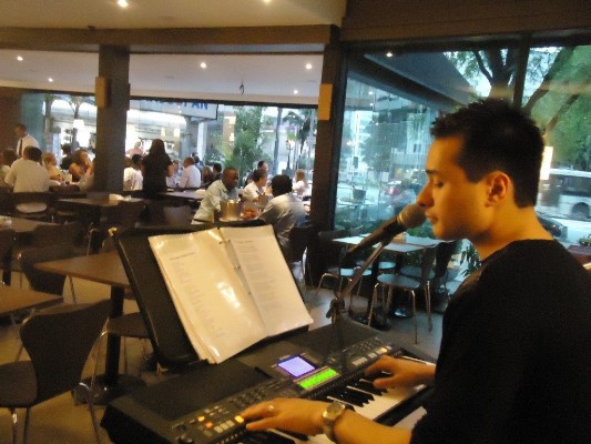 DSC02402 [Largura Máx 2400 Altura Máx 1800]~1.jpg